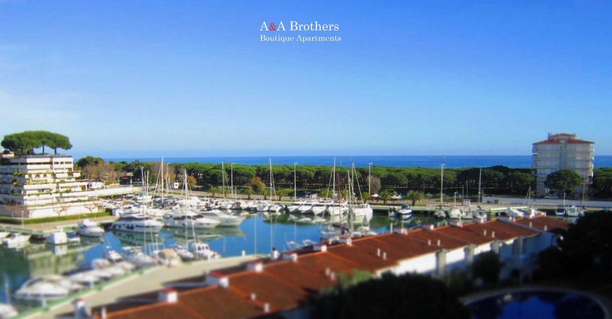 A&A Brothers Boutique - Sa Conca Port D'Aro - * Platja d'Aro